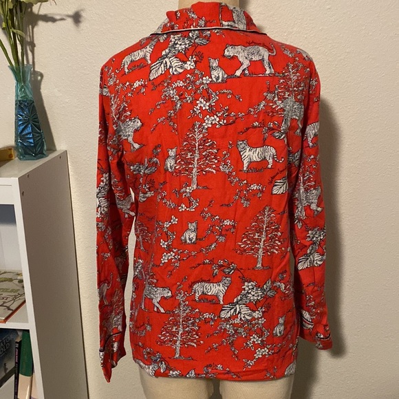 Victoria’s Secret tiger and leopard pajama set - Picture 3 of 10